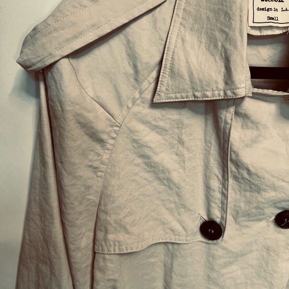 Style Rack Cream Jacket - Picture 11 of 13